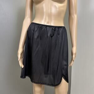 Vintage Kaydette Half Slip Size XL Black Semi-Sheer Nylon USA Made Short Length